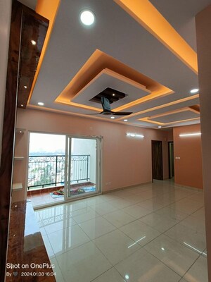 Room in 2 BHK Apartment at Prestige Jindal City, Bagalakunte – for Rent