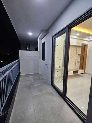 Building Lobby in 1 BHK Builder Floor at Sector 52 – for Rent