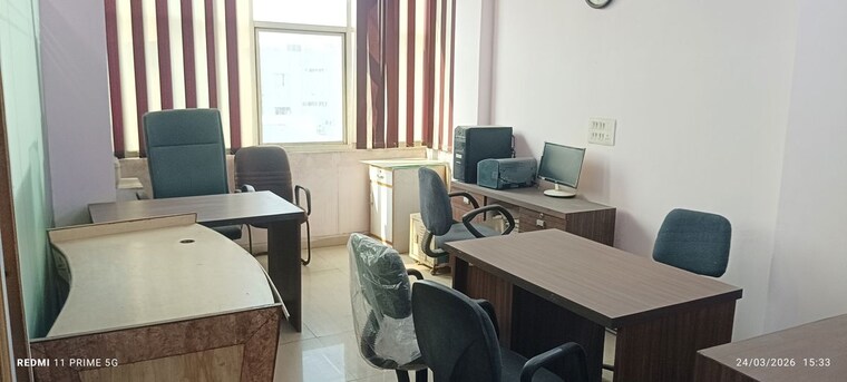 Team Area, sector 3 Commercial Office Space 950 Sq.Ft. In Sector 3 Noida 10182492