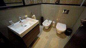 Team Area in 2 BHK Apartment at Palm Beach Silver Sands CHS, Andheri West – for Rent