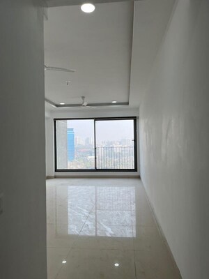 Room in 3 BHK Apartment at Sunteck City Avenue 4, Goregaon West – for Rent