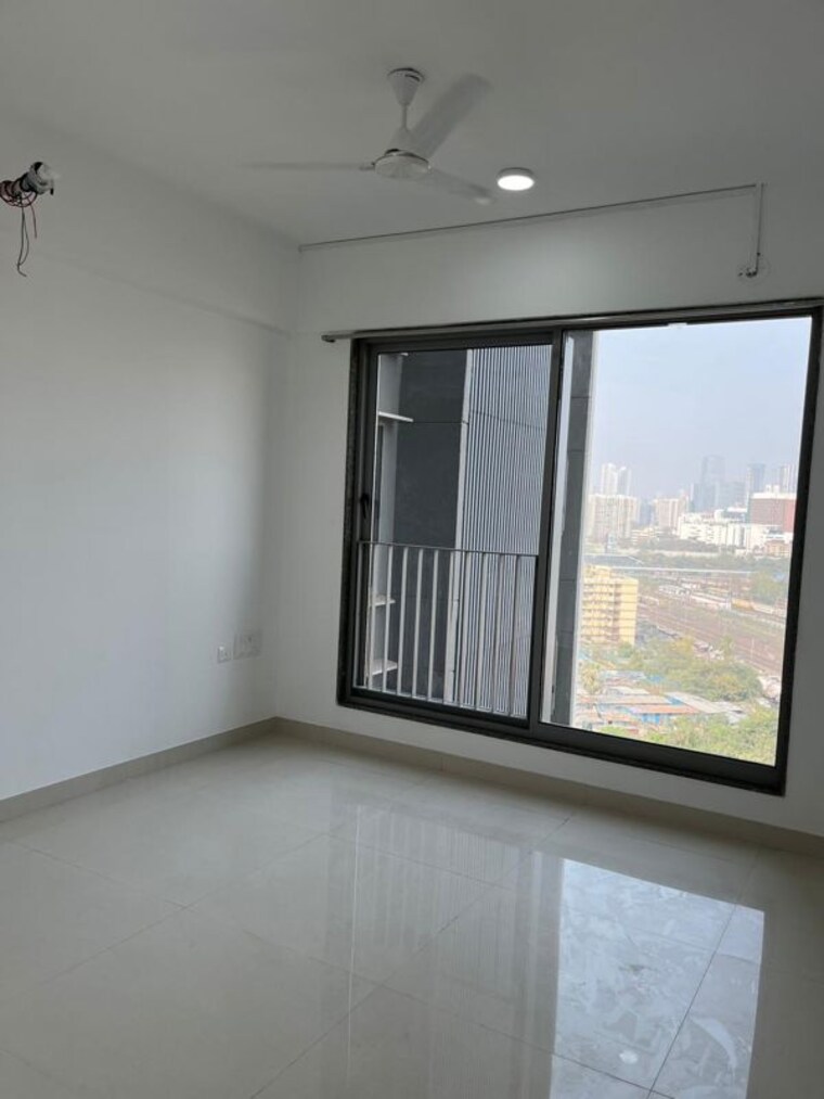 Room, sunteck-city-avenue-4 3 Bedroom 1000 Sq.Ft. Apartment In Goregaon West Mumbai 10182501