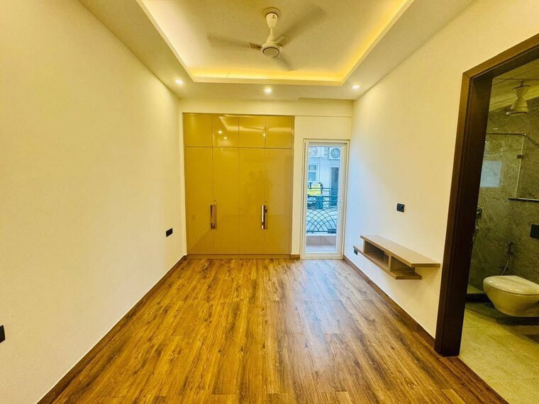 Bedroom, sector 71 3 Bedroom 1250 Sq.Ft. Builder Floor In Sector 71 Gurgaon 10175449