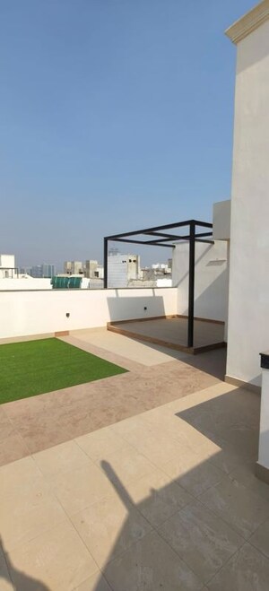 Kitchen in 3 BHK Builder Floor at Sector 71 – for Sale