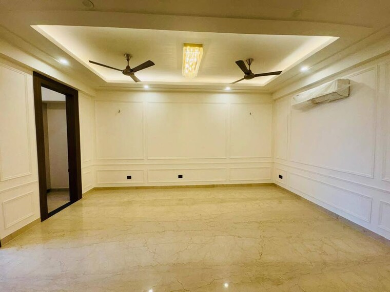 Room, sector 71 3 Bedroom 1250 Sq.Ft. Builder Floor In Sector 71 Gurgaon 10175449