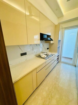 Master Bedroom in 3 BHK Builder Floor at Sector 71 – for Sale