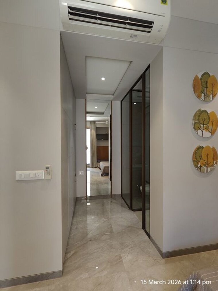 Room, adajan 4 Bedroom 3100 Sq.Ft. Apartment In Adajan Surat 10182527