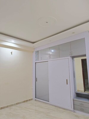 Room in 3 BHK Builder Floor at Krishna Colony – for Sale