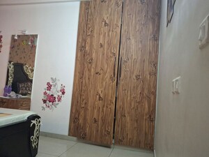 Furnished Amenities in 2 BHK Apartment at Landcraft Golflink Villas, Pandav Nagar – for Rent