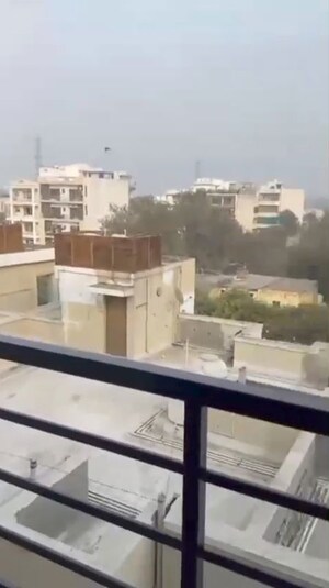 Kitchen in 3 BHK Builder Floor at BPTP Parkland Pride, Sector 77 – for Sale