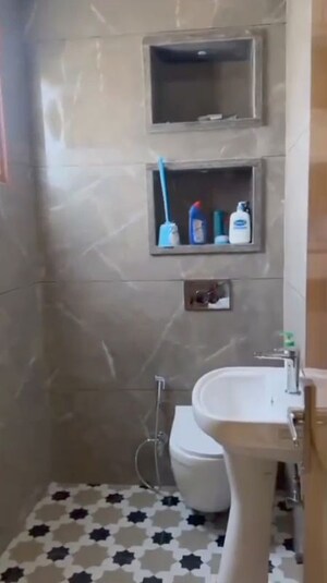 Bathroom in 3 BHK Builder Floor at BPTP Parkland Pride, Sector 77 – for Sale