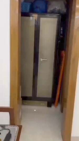 Building Lobby in 3 BHK Builder Floor at BPTP Parkland Pride, Sector 77 – for Sale