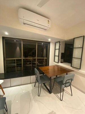 Team Area in 3 BHK Apartment at JPV Pratap Elegance, Vile Parle West – for Rent