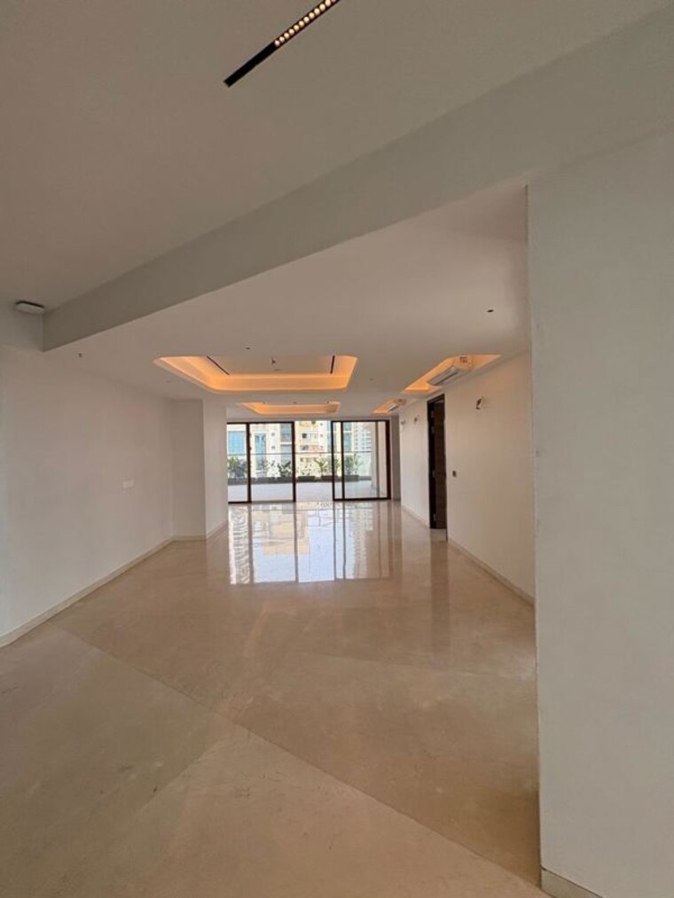 Room, worli naka 3 Bedroom 3600 Sq.Ft. Apartment In Worli Naka Mumbai 10182602