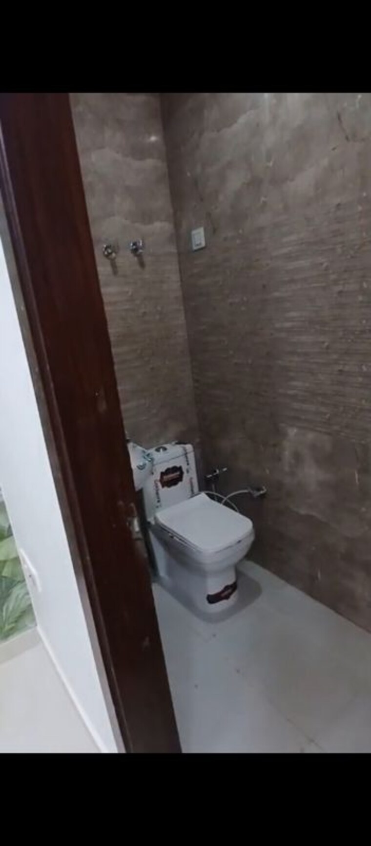 Bathroom, dwarka mor 2 Bedroom 60 Sq.Yd. Builder Floor In Dwarka Mor Delhi 10182603