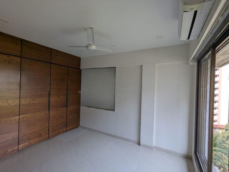 Room, gold-mist 3 Bedroom 1300 Sq.Ft. Apartment In Vile Parle West Mumbai 10182620