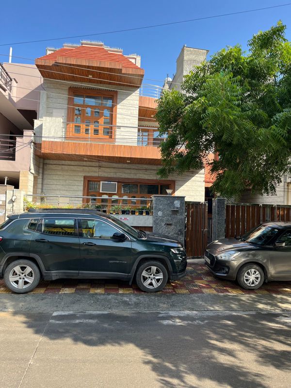 5 BHK Independent House For Sale in Sector 28