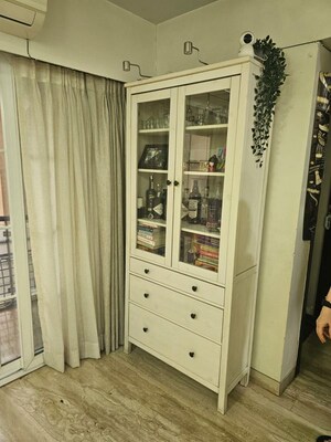 Living Room in 2 BHK Apartment at Chembur – for Rent