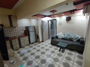 Bedroom in 2 BHK Apartment at Golden Isle, Goregaon East – for Rent