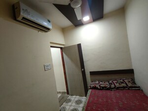 Room in 2 BHK Apartment at Golden Isle, Goregaon East – for Rent