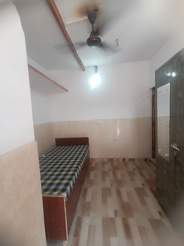 1 RkBuilder Floor For Rent in Giri Nagar