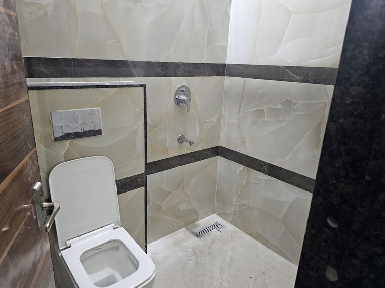 Bathroom, saddu 3 Bedroom 1500 Sq.Ft. Independent House In Saddu Raipur 10182672
