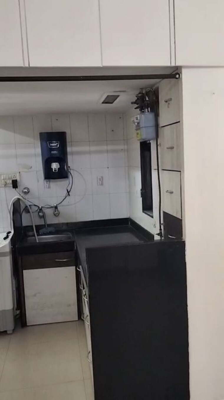 Kitchen, jb nagar 1 Bedroom 350 Sq.Ft. Apartment In Jb Nagar Mumbai 10182674