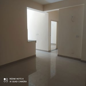 Room in 3 BHK Apartment at Adore Happy Homes Grand, Sector 85 – for Sale