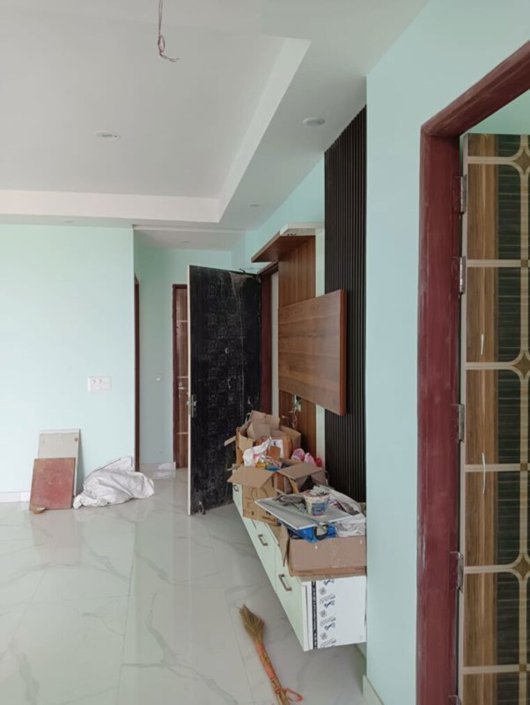 Living Room, sector 7 3 Bedroom 135 Sq.Yd. Builder Floor In Sector 7 Gurgaon 10181997
