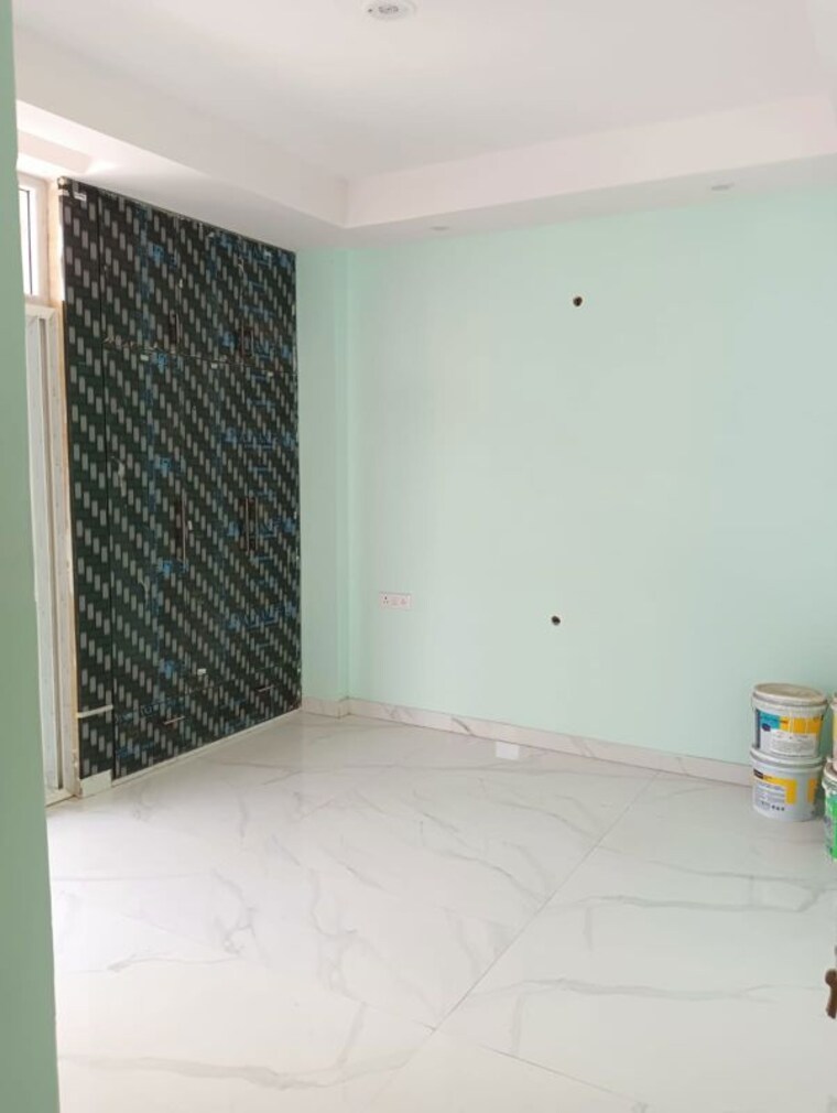 Room, sector 7 3 Bedroom 135 Sq.Yd. Builder Floor In Sector 7 Gurgaon 10181997