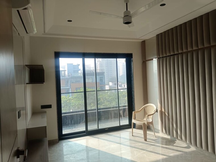 Room, south city 2 4 Bedroom 275 Sq.Yd. Builder Floor In South City 2 Gurgaon 10181986