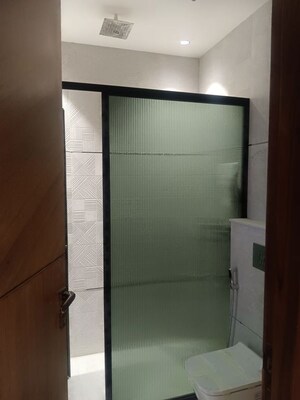 Bathroom in 4 BHK Builder Floor at South City 2 – for Rent