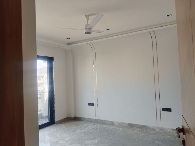 Room, south city 2 4 Bedroom 275 Sq.Yd. Builder Floor In South City 2 Gurgaon 10181986