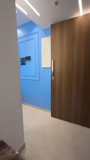 Room in 2 BHK Apartment at Piramal Vaikunth, Balkum Pada – for Sale