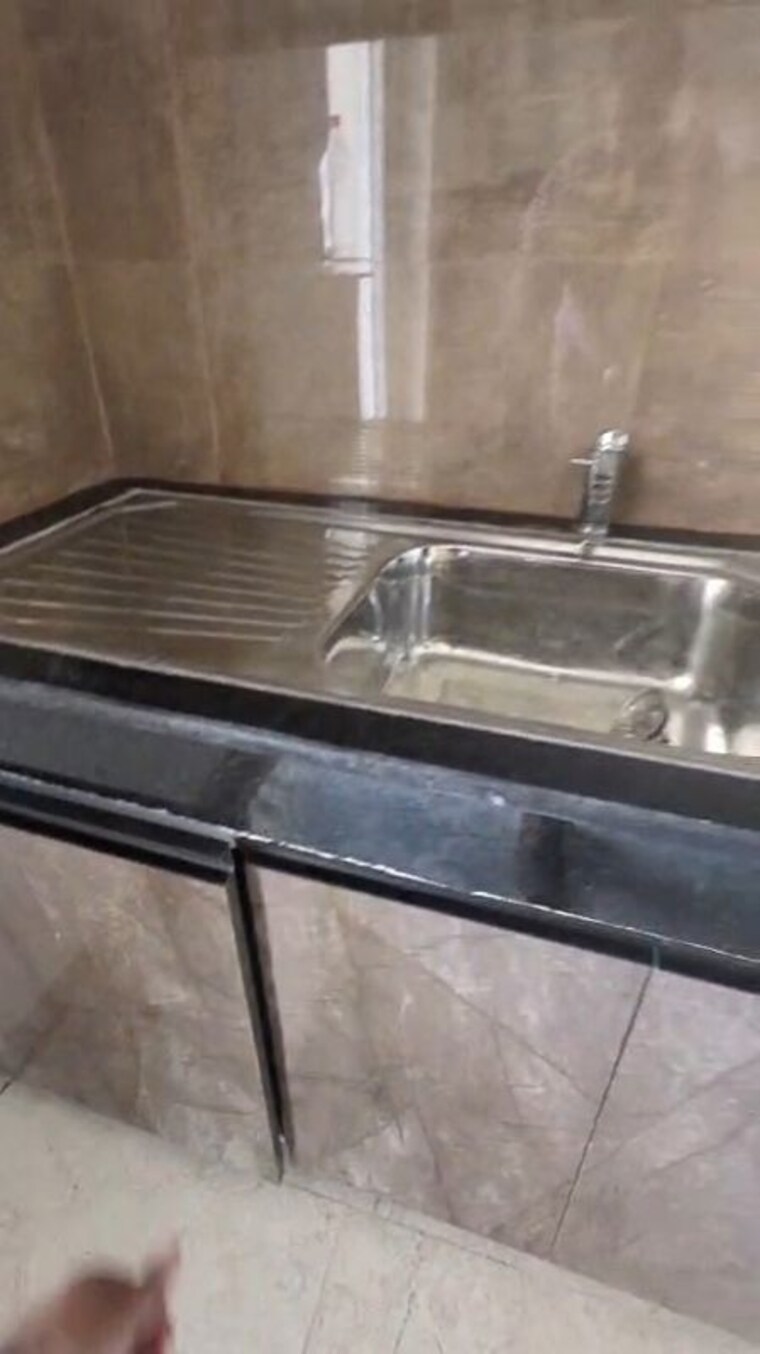 Kitchen, sector 80 3 Bedroom 1650 Sq.Ft. Apartment In Sector 80 Faridabad 10182726