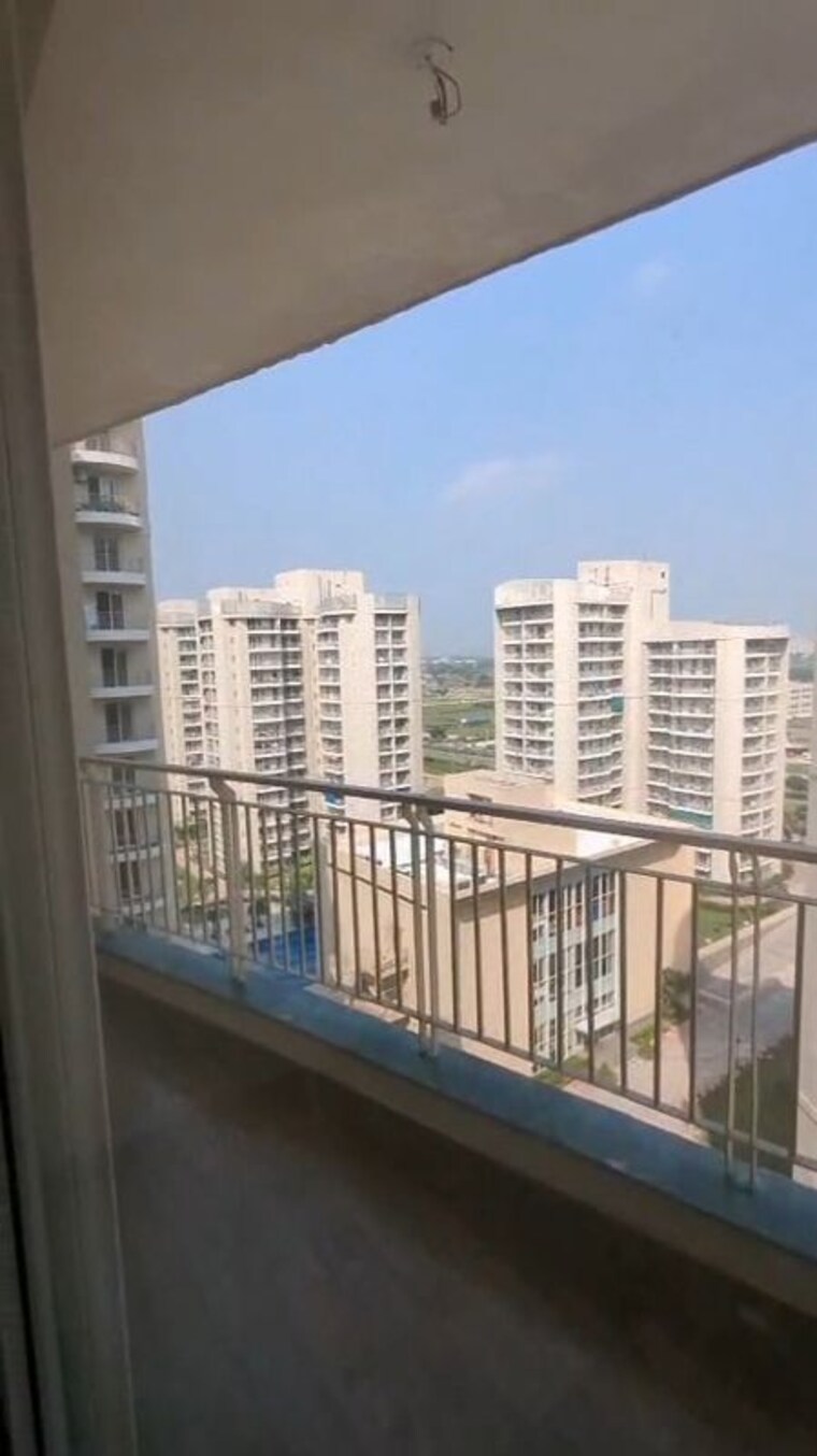Balcony, sector 80 3 Bedroom 1650 Sq.Ft. Apartment In Sector 80 Faridabad 10182726
