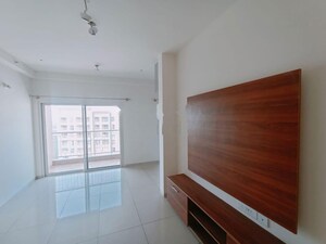 Room in 2 BHK Apartment at Sobha Dream Gardens, Thanisandra Main Road – for Rent