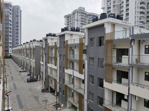 3 BHK Apartment – Exterior View View at Suncity Vatsal Valley, Gwal Pahari - for Rent