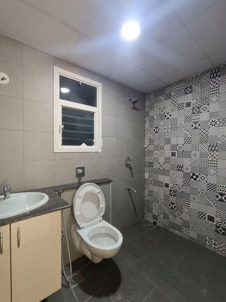 Bathroom, sobha-dream-gardens 2 Bedroom 1200 Sq.Ft. Apartment In Thanisandra Main Road Bangalore 10182767