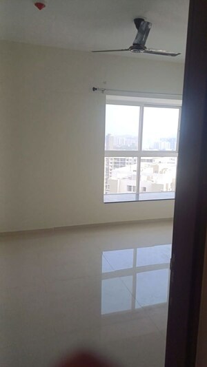 Room in 3 BHK Apartment at Pride Purple Park Titan, Hinjewadi – for Rent