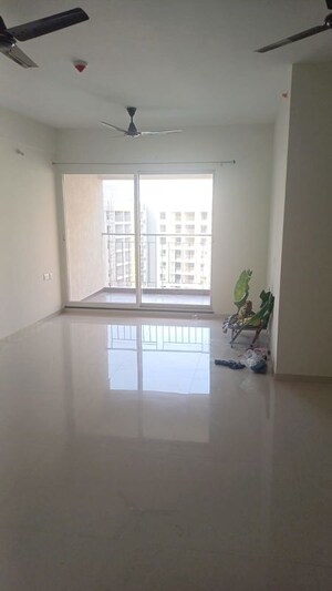 Room in 3 BHK Apartment at Pride Purple Park Titan, Hinjewadi – for Rent