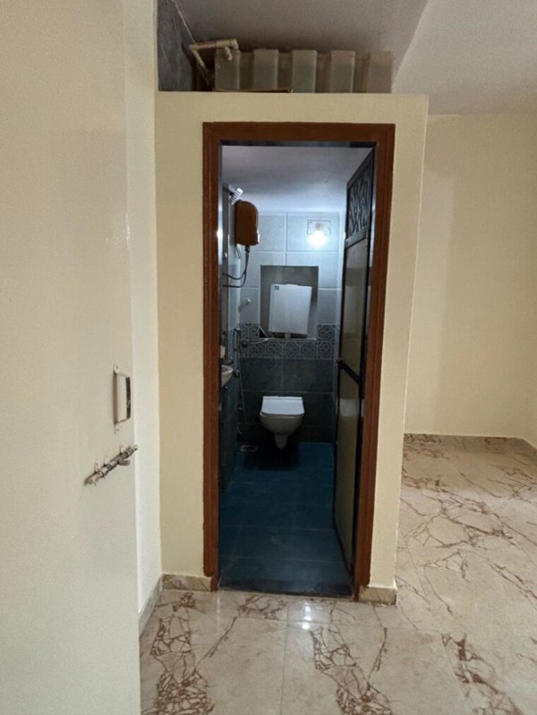 Bathroom, dombivli west 1 Bedroom 625 Sq.Ft. Apartment In Dombivli West Thane 10182804