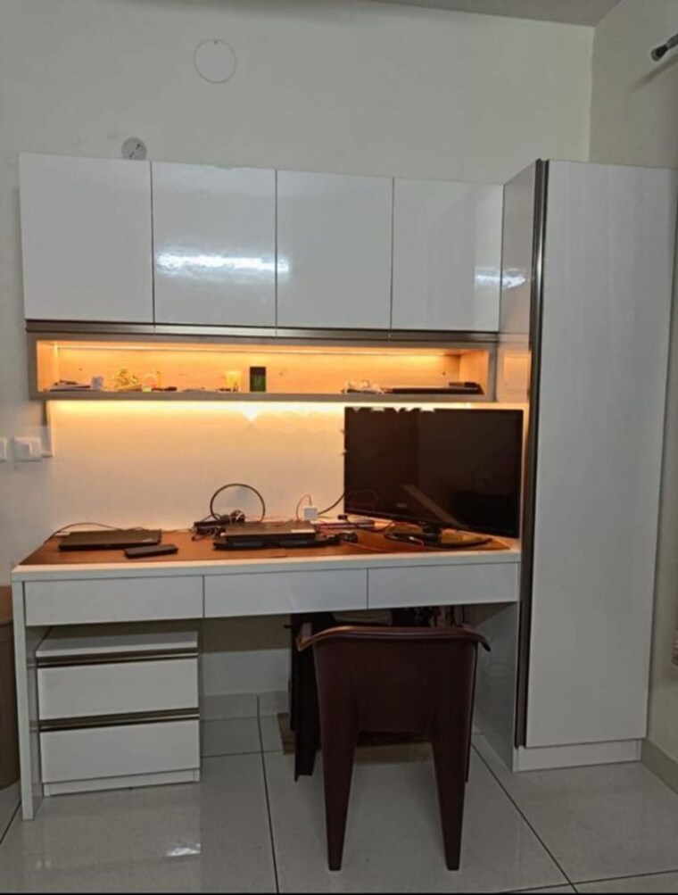 Kitchen, prestige-lakeside-habitat 2 Bedroom 700 Sq.Ft. Apartment In Varthur Bangalore 10182784