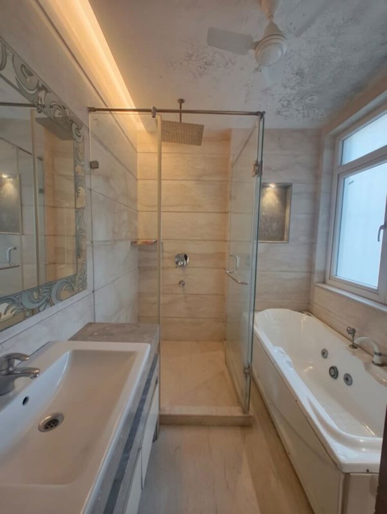 Kitchen, greater kailash ii 4 Bedroom 300 Sq.Yd. Builder Floor In Greater Kailash ii Delhi 10182821
