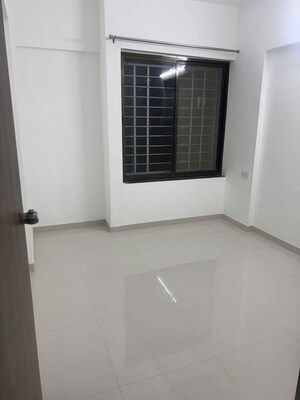 2 BHK Apartment For Rent in Roshan Milestone, Tathawade