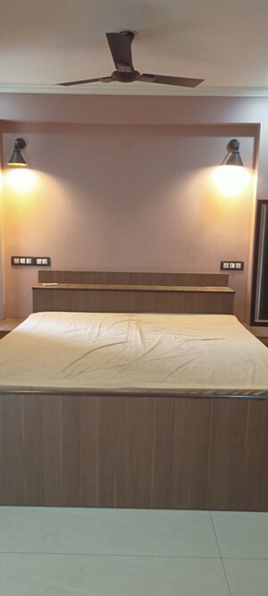 Bedroom in 3 BHK Builder Floor at Mohit House, Sushant Lok I – for Rent