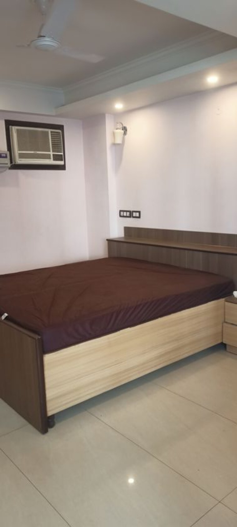 Bedroom, mohit-house 3 Bedroom 2000 Sq.Ft. Builder Floor In Sushant Lok I Gurgaon 10182850