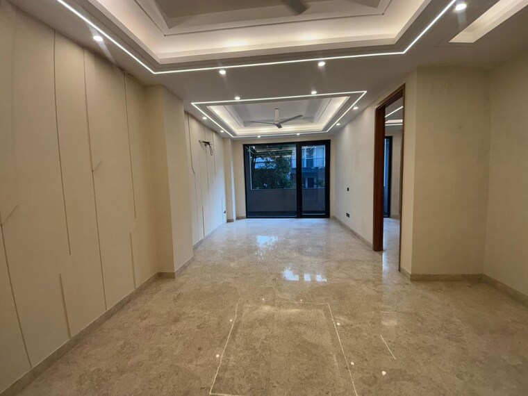 Room, greater kailash i 3 Bedroom 208 Sq.Yd. Builder Floor In Greater Kailash I Delhi 10182853