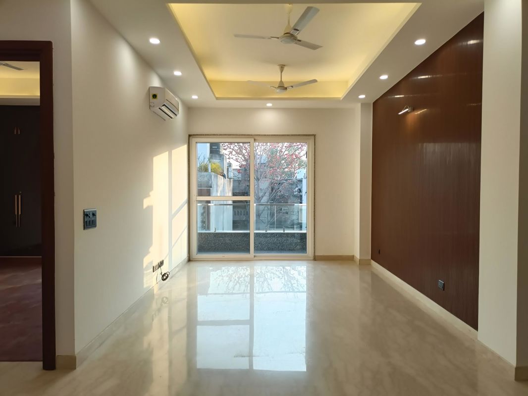 3 BHK + Servant Room Builder Floor For Sale in Greater Kailash I