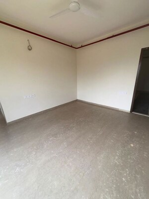 Room in 1 BHK Apartment at Omkar Signet, Malad East – for Sale